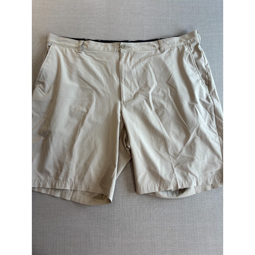 IZOD Golf Men's Brown Peformance Golf Shorts Size 46
